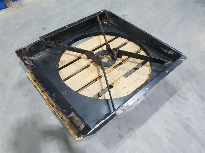 Case 921C -Fan/Lüfterrad/Koelvin - Motor para Maquinaria de construcción: foto 3 Case 921C -Fan/Lüfterrad/Koelvin - Motor para Maquinaria de construcción: foto 3