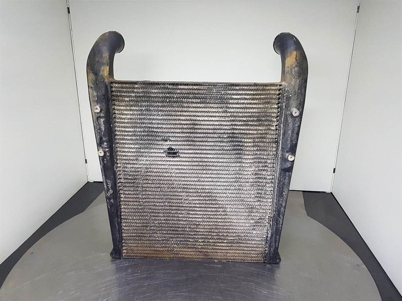 Case 921C-Modine 259332A4-Cooler/Kühler/Koeler - Motor para Maquinaria de construcción: foto 3 Case 921C-Modine 259332A4-Cooler/Kühler/Koeler - Motor para Maquinaria de construcción: foto 3