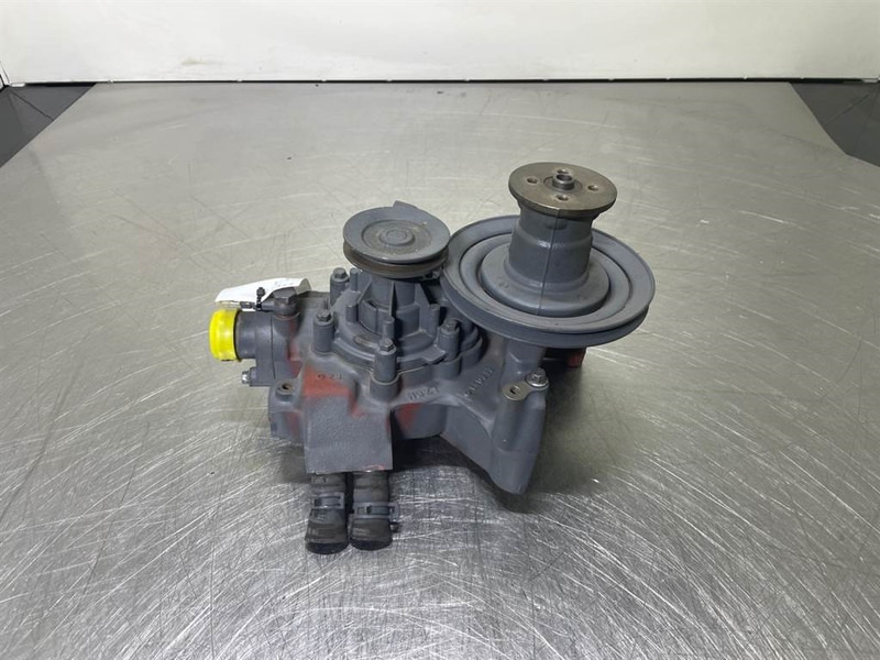 Deutz 04300291 - Coolant pump/Kühlmittelpumpe/Waterpomp - Motor para Maquinaria de construcción: foto 1 Deutz 04300291 - Coolant pump/Kühlmittelpumpe/Waterpomp - Motor para Maquinaria de construcción: foto 1