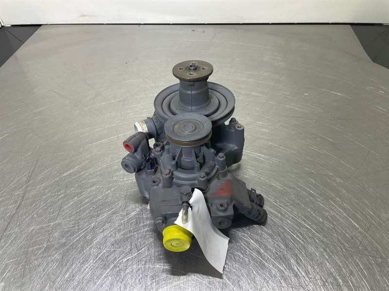 Deutz 04300291 - Coolant pump/Kühlmittelpumpe/Waterpomp - Motor para Maquinaria de construcción: foto 3 Deutz 04300291 - Coolant pump/Kühlmittelpumpe/Waterpomp - Motor para Maquinaria de construcción: foto 3