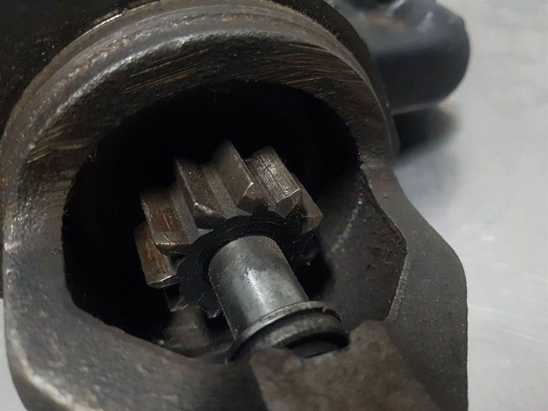 Deutz 1011/2011-12V 11T 3,2KW-Starter/Anlasser - Motor para Maquinaria de construcción: foto 4 Deutz 1011/2011-12V 11T 3,2KW-Starter/Anlasser - Motor para Maquinaria de construcción: foto 4