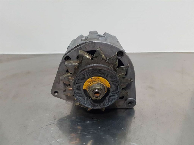 Deutz 24V 55A-PSH 586.002.055-Alternator/Lichtmaschine - Motor para Maquinaria de construcción: foto 2 Deutz 24V 55A-PSH 586.002.055-Alternator/Lichtmaschine - Motor para Maquinaria de construcción: foto 2