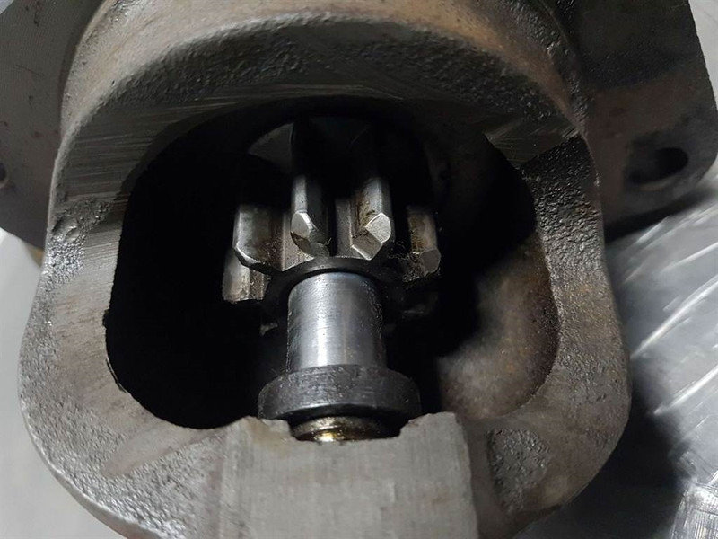 Deutz 912/913-12V 9T 3,0KW-Starter/Anlasser/Startmotor - Motor para Maquinaria de construcción: foto 4 Deutz 912/913-12V 9T 3,0KW-Starter/Anlasser/Startmotor - Motor para Maquinaria de construcción: foto 4