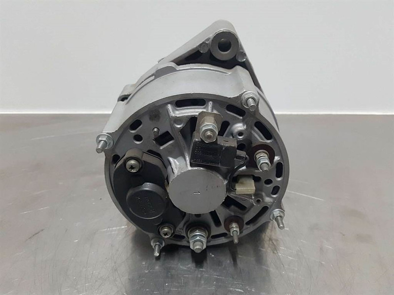 Deutz 913/1013-28V 55A-Alternator/Lichtmaschine/Dynamo - Motor para Maquinaria de construcción: foto 5 Deutz 913/1013-28V 55A-Alternator/Lichtmaschine/Dynamo - Motor para Maquinaria de construcción: foto 5