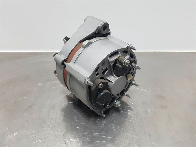 Deutz 913/1013-28V 55A-Alternator/Lichtmaschine/Dynamo - Motor para Maquinaria de construcción: foto 4 Deutz 913/1013-28V 55A-Alternator/Lichtmaschine/Dynamo - Motor para Maquinaria de construcción: foto 4