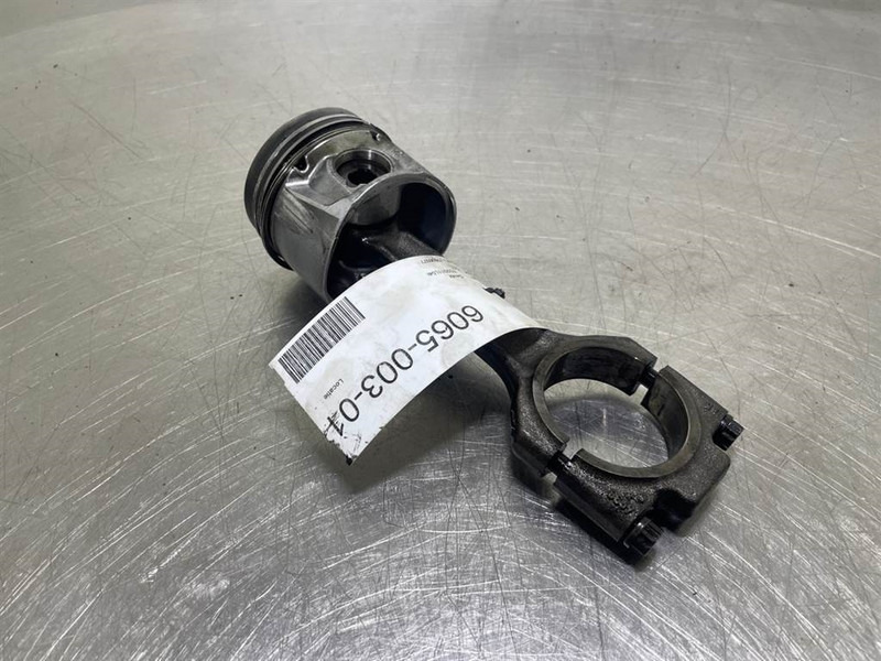 Deutz TD2011L04I - Piston/Kolben/Zuiger - Motor para Maquinaria de construcción: foto 3 Deutz TD2011L04I - Piston/Kolben/Zuiger - Motor para Maquinaria de construcción: foto 3