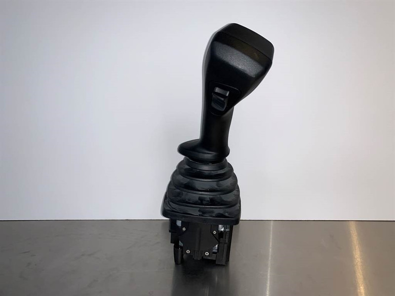 JLG 3006H-Elobau-J4F6ASS00GA0051F-Joystick/Steuergriff - Sistema eléctrico para Maquinaria de construcción: foto 3 JLG 3006H-Elobau-J4F6ASS00GA0051F-Joystick/Steuergriff - Sistema eléctrico para Maquinaria de construcción: foto 3