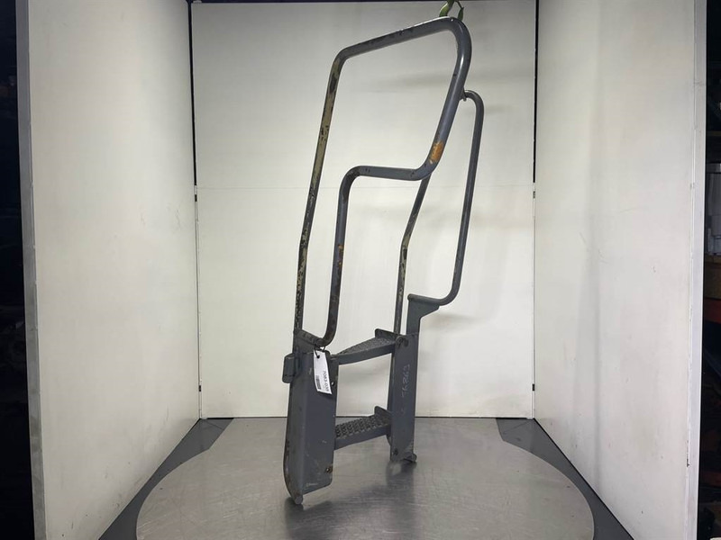 Liebherr A934C-9598948-Stair panel/Trittstufen/Traptreden - Bastidor/ Chasis para Maquinaria de construcción: foto 3 Liebherr A934C-9598948-Stair panel/Trittstufen/Traptreden - Bastidor/ Chasis para Maquinaria de construcción: foto 3