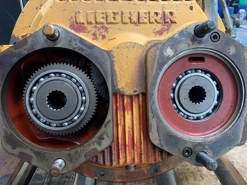 Liebherr L 531 - PVG 200 / 221 - Transmission/Getriebe - Caja de cambios y piezas para Maquinaria de construcción: foto 3 Liebherr L 531 - PVG 200 / 221 - Transmission/Getriebe - Caja de cambios y piezas para Maquinaria de construcción: foto 3