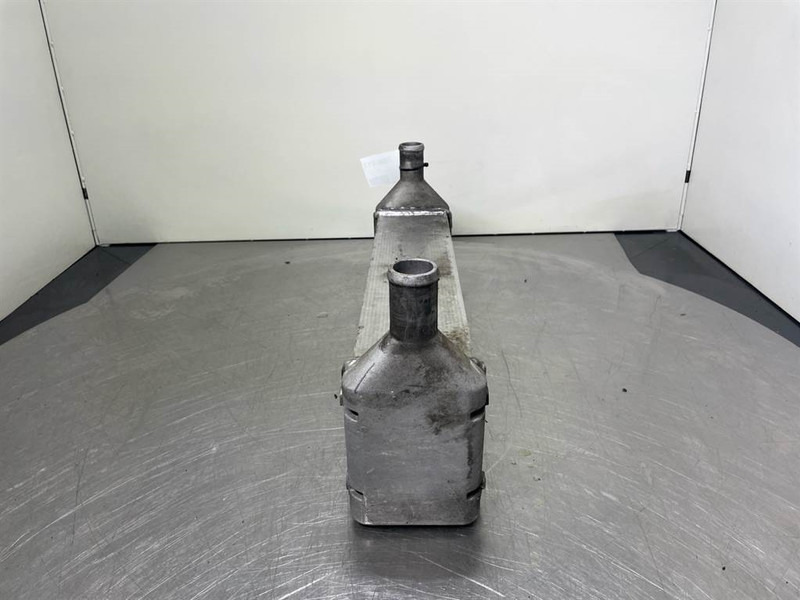 New Holland W110C - Intercooler/Kühler/Koeler - Motor para Maquinaria de construcción: foto 3 New Holland W110C - Intercooler/Kühler/Koeler - Motor para Maquinaria de construcción: foto 3