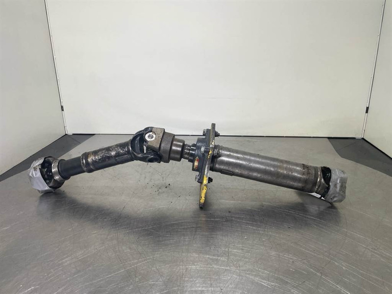 New Holland W110C - Propshaft/Gelenkwelle/Cardanas - Eje y piezas para Maquinaria de construcción: foto 5 New Holland W110C - Propshaft/Gelenkwelle/Cardanas - Eje y piezas para Maquinaria de construcción: foto 5