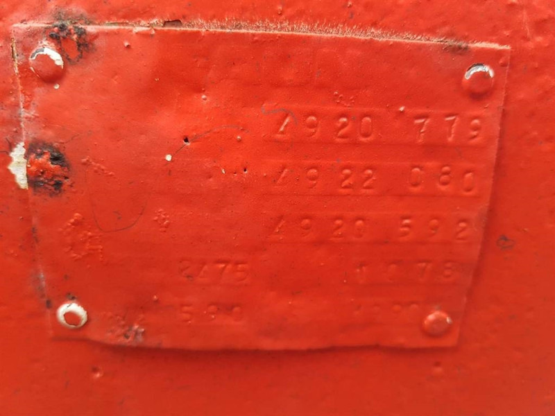 O & K L20I-O&K 4920779/4922080/4920592-Axle/Achse/As - Eje y piezas para Maquinaria de construcción: foto 5 O & K L20I-O&K 4920779/4922080/4920592-Axle/Achse/As - Eje y piezas para Maquinaria de construcción: foto 5