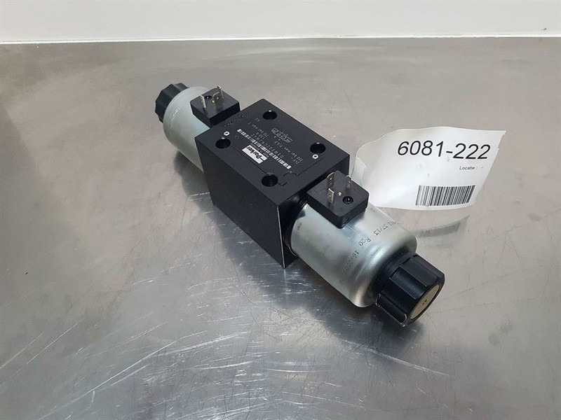 Parker D3W002CNJW42 - Valve/Ventile/Ventiel - Hidráulica para Maquinaria de construcción: foto 2 Parker D3W002CNJW42 - Valve/Ventile/Ventiel - Hidráulica para Maquinaria de construcción: foto 2