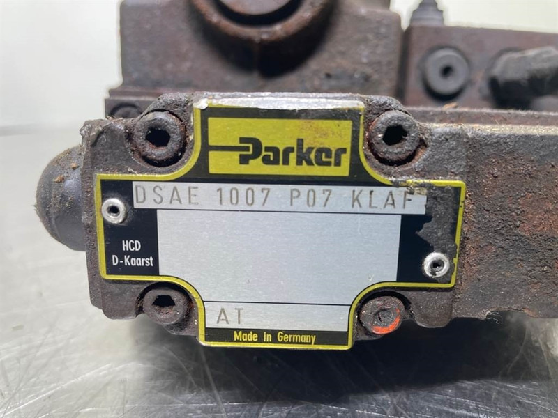 Parker PV023R1K1T1NFRD - Load sensing pump - Hidráulica para Maquinaria de construcción: foto 5 Parker PV023R1K1T1NFRD - Load sensing pump - Hidráulica para Maquinaria de construcción: foto 5