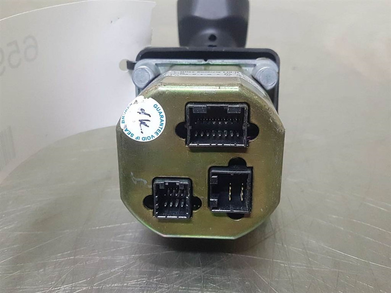Penny + Giles Controls JC6000-Joystick/Steuergriff - Sistema eléctrico para Maquinaria de construcción: foto 4 Penny + Giles Controls JC6000-Joystick/Steuergriff - Sistema eléctrico para Maquinaria de construcción: foto 4