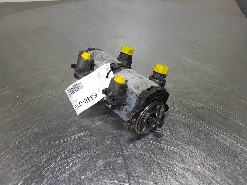 Sauer Danfoss SNW2NN/025RNA6-211.20.305.00-Gearpump/Zahnradpumpe - Hidráulica para Maquinaria de construcción: foto 1 Sauer Danfoss SNW2NN/025RNA6-211.20.305.00-Gearpump/Zahnradpumpe - Hidráulica para Maquinaria de construcción: foto 1