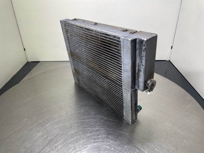 Schaeff SKL843-5010660860/5010663023-Cooler/Kühler/Koeler - Motor para Maquinaria de construcción: foto 5 Schaeff SKL843-5010660860/5010663023-Cooler/Kühler/Koeler - Motor para Maquinaria de construcción: foto 5