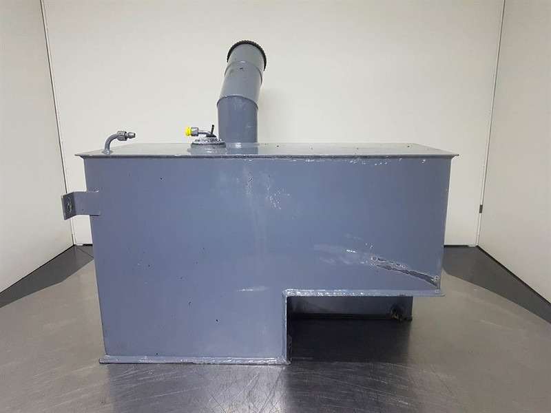 Schaeff SKL844-Terex 6453014001-Fuel tank/Kraftstofftank - Bastidor/ Chasis para Maquinaria de construcción: foto 2 Schaeff SKL844-Terex 6453014001-Fuel tank/Kraftstofftank - Bastidor/ Chasis para Maquinaria de construcción: foto 2