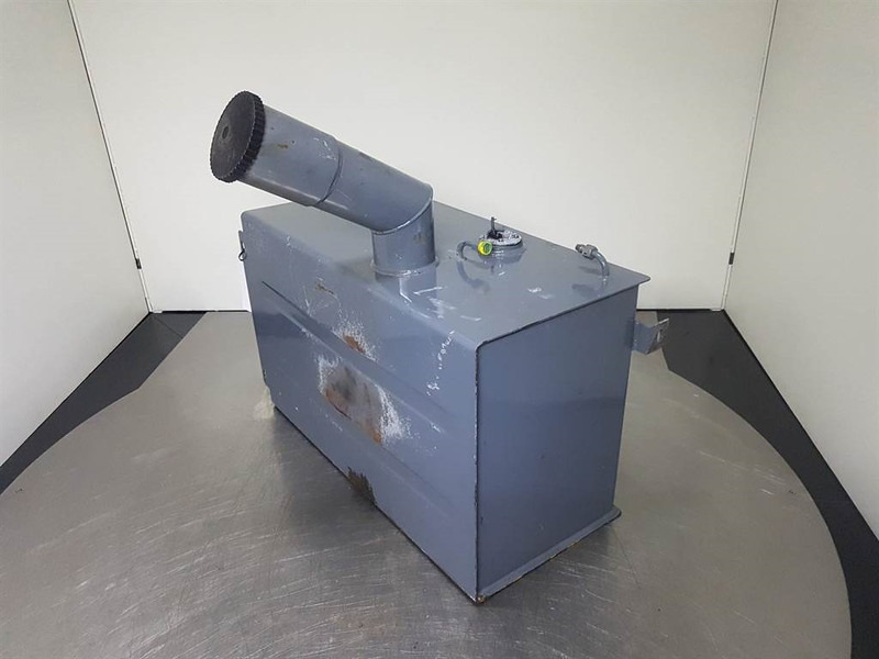 Schaeff SKL844-Terex 6453014001-Fuel tank/Kraftstofftank - Bastidor/ Chasis para Maquinaria de construcción: foto 3 Schaeff SKL844-Terex 6453014001-Fuel tank/Kraftstofftank - Bastidor/ Chasis para Maquinaria de construcción: foto 3