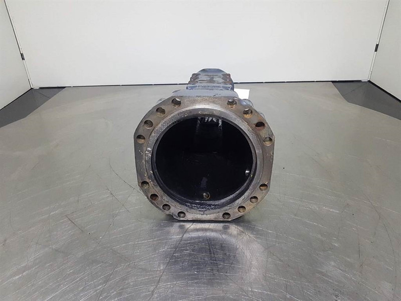 Spicer Dana 112.06.019.64-Axle housing/Achskörper/Astrech - Eje y piezas para Maquinaria de construcción: foto 3 Spicer Dana 112.06.019.64-Axle housing/Achskörper/Astrech - Eje y piezas para Maquinaria de construcción: foto 3