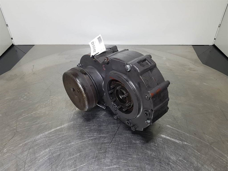 Volvo L30-ZF AV-230-Transmission/Getriebe/Transmissiebak - Caja de cambios y piezas para Maquinaria de construcción: foto 2 Volvo L30-ZF AV-230-Transmission/Getriebe/Transmissiebak - Caja de cambios y piezas para Maquinaria de construcción: foto 2