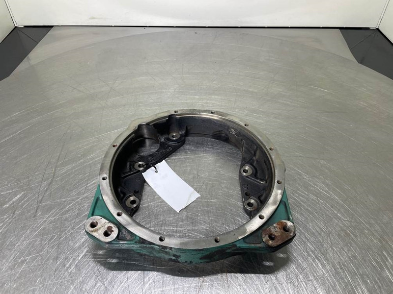 Volvo L30B-Z/X-TD2011L04I-Flywheel housing - Motor para Maquinaria de construcción: foto 3 Volvo L30B-Z/X-TD2011L04I-Flywheel housing - Motor para Maquinaria de construcción: foto 3
