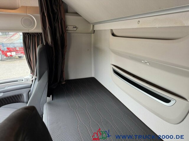 DAF XF 480 FT Super Space Cab 2 Betten + Kühlschrank - Cabeza tractora: foto 4 DAF XF 480 FT Super Space Cab 2 Betten + Kühlschrank - Cabeza tractora: foto 4