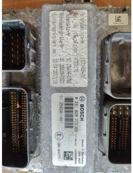 MAN D2676LF53 TGS 26.420 Euro6 - Motor y piezas: foto 2 MAN D2676LF53 TGS 26.420 Euro6 - Motor y piezas: foto 2