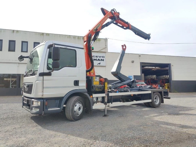 MAN TGL 12.250 Containersysteem met kraan Palfinger PK9001 + Remote - Camión multibasculante, Camión grúa: foto 1 MAN TGL 12.250 Containersysteem met kraan Palfinger PK9001 + Remote - Camión multibasculante, Camión grúa: foto 1