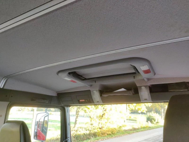 Camión portavehículos MAN TGL 8.220 Doka transporter Euro5: foto 17