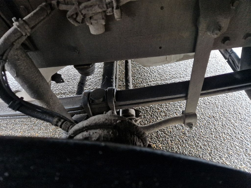 Cabeza tractora DAF CF75.310: foto 6