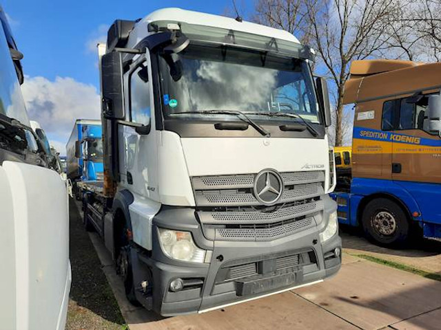 Mercedes-Benz ACTROS 1842 - Camión portacontenedore/ Intercambiable: foto 2 Mercedes-Benz ACTROS 1842 - Camión portacontenedore/ Intercambiable: foto 2