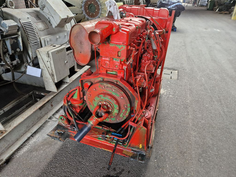 Mercedes-Benz OM352 - Motor: foto 3 Mercedes-Benz OM352 - Motor: foto 3