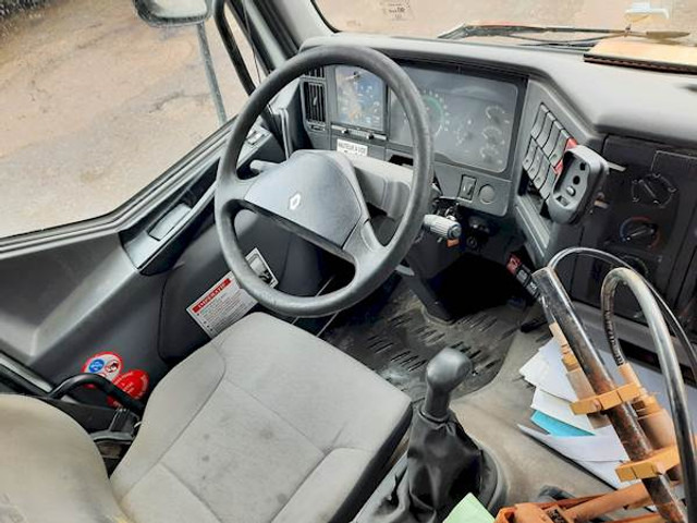 Renault PREMIUM 210 GAS/LPG - Camión cisterna: foto 5 Renault PREMIUM 210 GAS/LPG - Camión cisterna: foto 5