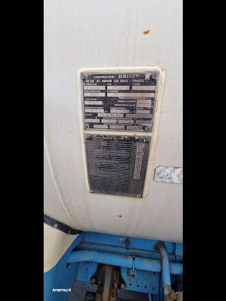 Renault PREMIUM 270 GAS / LPG - Camión cisterna: foto 4 Renault PREMIUM 270 GAS / LPG - Camión cisterna: foto 4