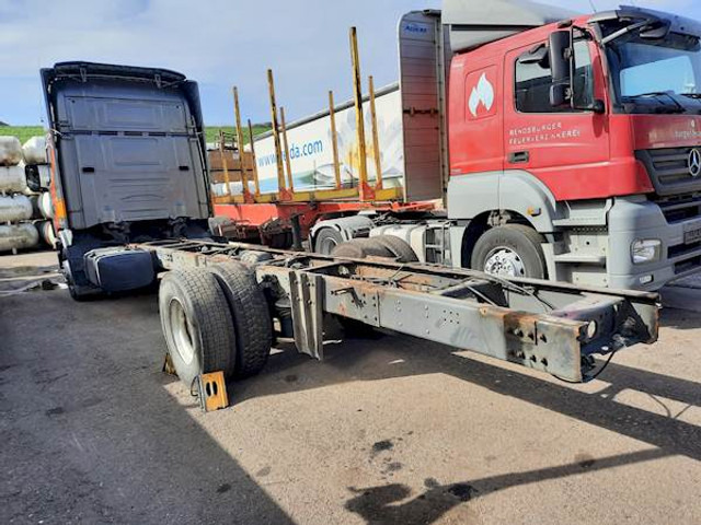 Scania R 114 LB 380 - Camión chasis: foto 4 Scania R 114 LB 380 - Camión chasis: foto 4