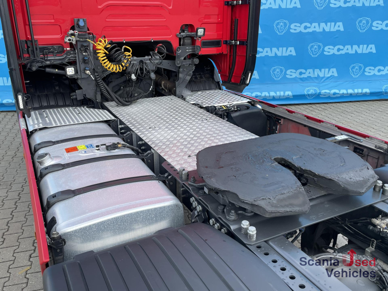 Cabeza tractora SCANIA R 410 A4x2NA RETARDER LED NAVI: foto 14