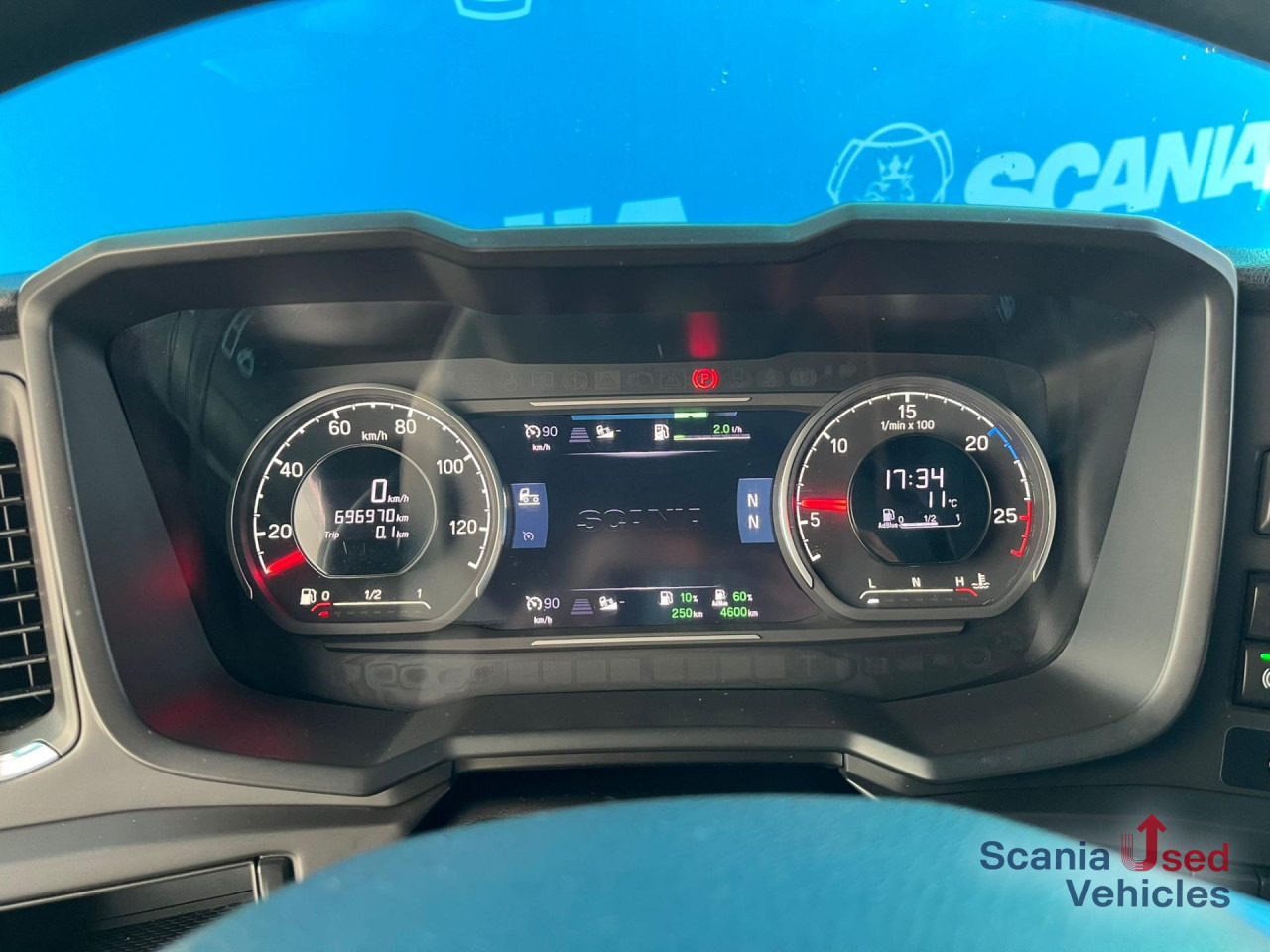 SCANIA R 450 A4x2NA RETARDER 8T DIFF-L SMART2 - Cabeza tractora: foto 5 SCANIA R 450 A4x2NA RETARDER 8T DIFF-L SMART2 - Cabeza tractora: foto 5