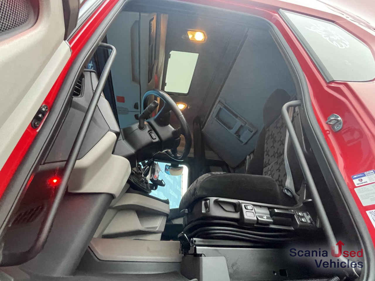 SCANIA R 460 A4x2NA RETARDER PTO PARK AIRCO SUPER! - Cabeza tractora: foto 5 SCANIA R 460 A4x2NA RETARDER PTO PARK AIRCO SUPER! - Cabeza tractora: foto 5