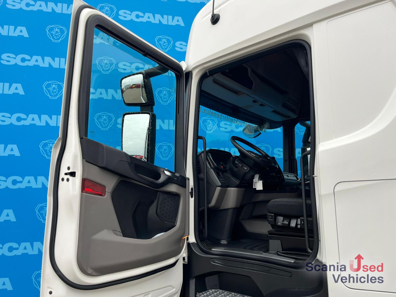 SCANIA R 500 A4x2EB RETARDER MEGA VOLUME P-AIRCO ACC - Cabeza tractora: foto 2 SCANIA R 500 A4x2EB RETARDER MEGA VOLUME P-AIRCO ACC - Cabeza tractora: foto 2