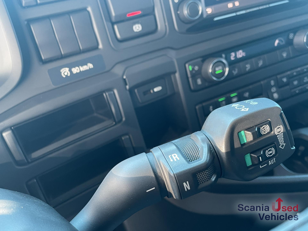 Cabeza tractora SCANIA S 500 A4x2NB RETARDER FULL AIR P-AIRCO PTO ACC: foto 6 Cabeza tractora SCANIA S 500 A4x2NB RETARDER FULL AIR P-AIRCO PTO ACC: foto 6