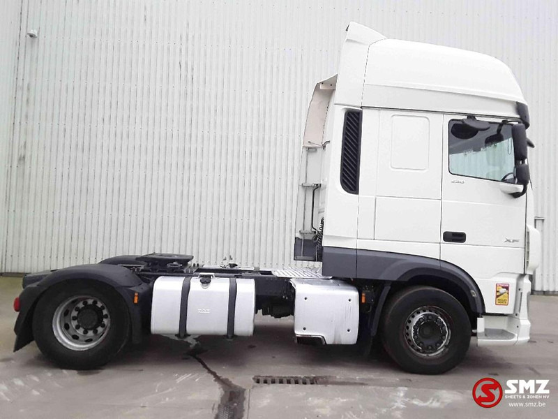 DAF XF 530 SuperSpacacab Zf intarder - Cabeza tractora: foto 4 DAF XF 530 SuperSpacacab Zf intarder - Cabeza tractora: foto 4