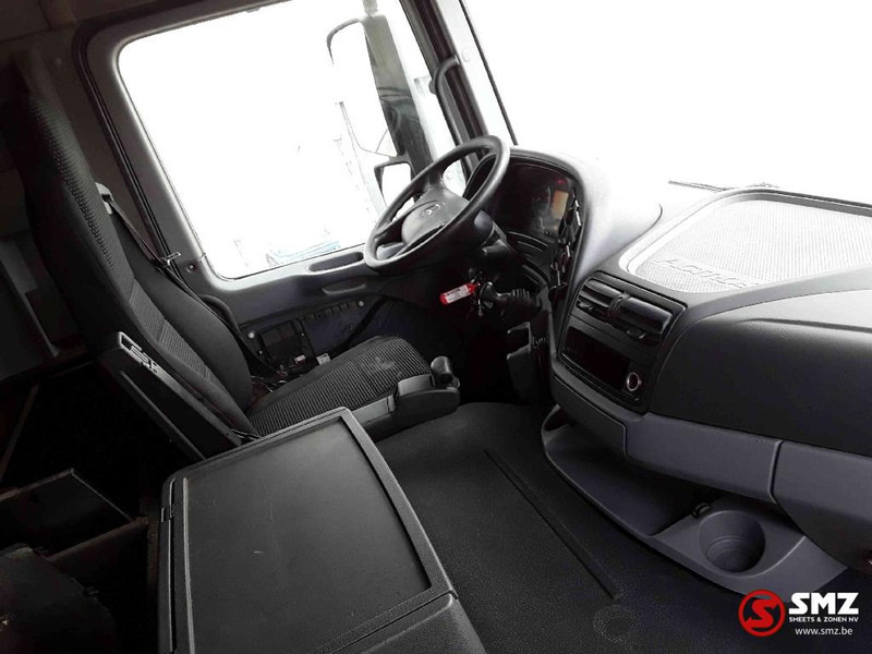 Mercedes-Benz Actros 1836 - Camión caja cerrada: foto 4 Mercedes-Benz Actros 1836 - Camión caja cerrada: foto 4