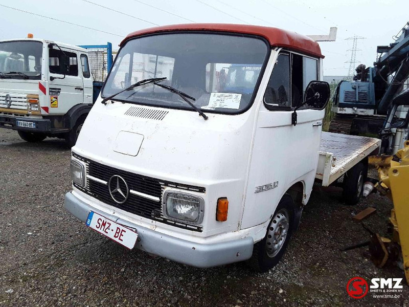 Mercedes-Benz - Camión caja abierta: foto 3 Mercedes-Benz - Camión caja abierta: foto 3