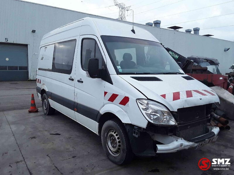 Mercedes-Benz Sprinter 311 accident - Furgoneta caja cerrada: foto 1 Mercedes-Benz Sprinter 311 accident - Furgoneta caja cerrada: foto 1