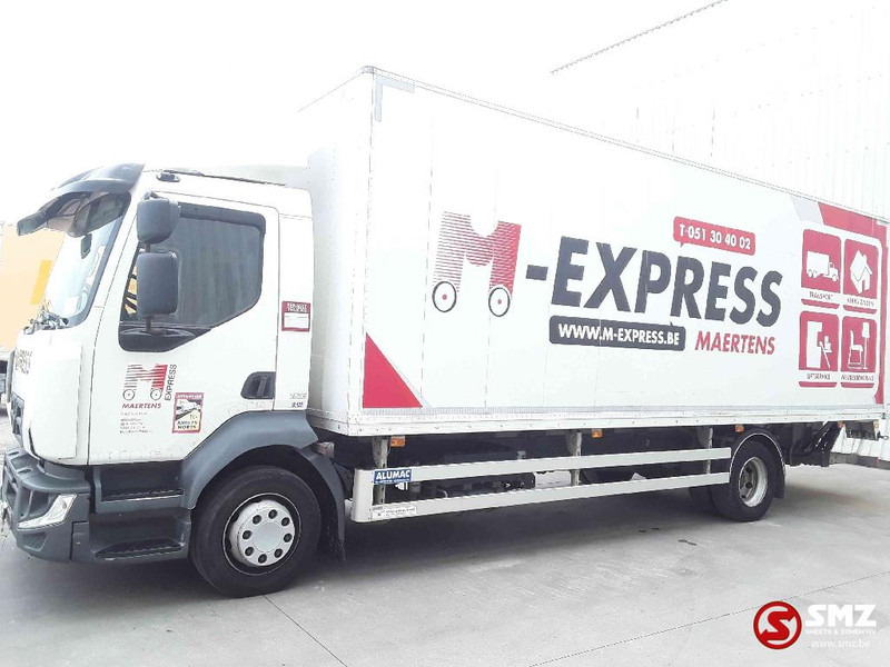 Renault D 12 - Camión caja cerrada: foto 5 Renault D 12 - Camión caja cerrada: foto 5