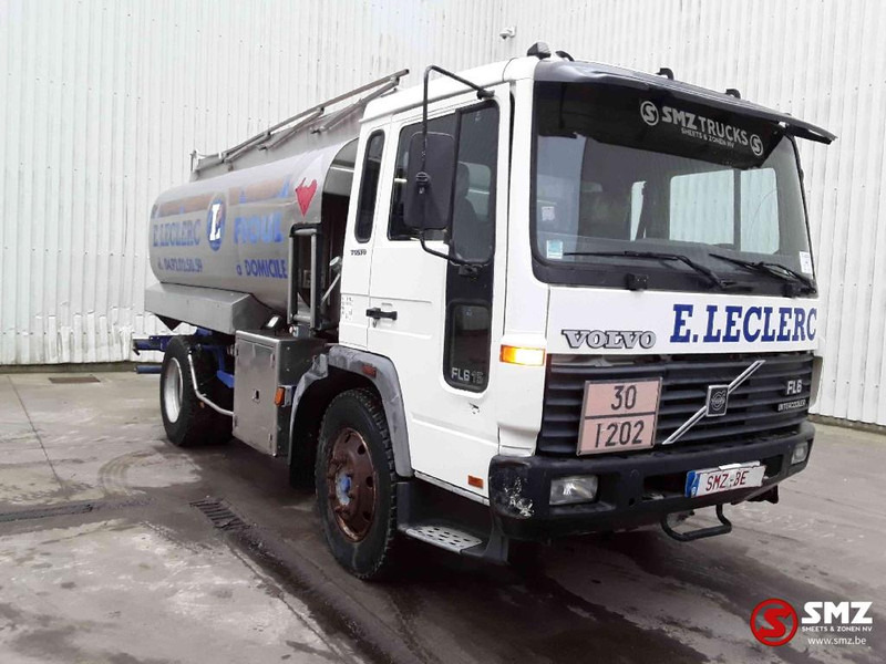 Volvo FL6 9500L - Camión cisterna: foto 1 Volvo FL6 9500L - Camión cisterna: foto 1