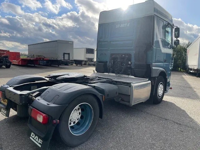 DAF XF 460 FT Euro6 Space Cab - Cabeza tractora: foto 4 DAF XF 460 FT Euro6 Space Cab - Cabeza tractora: foto 4
