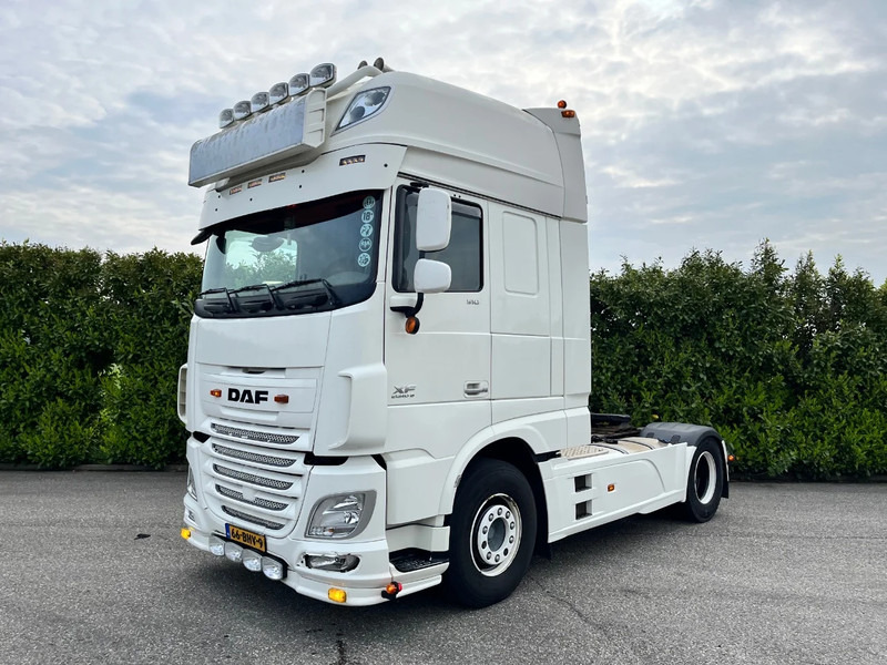 DAF XF 510 FT Euro6 Manual Special Interior - Cabeza tractora: foto 2 DAF XF 510 FT Euro6 Manual Special Interior - Cabeza tractora: foto 2