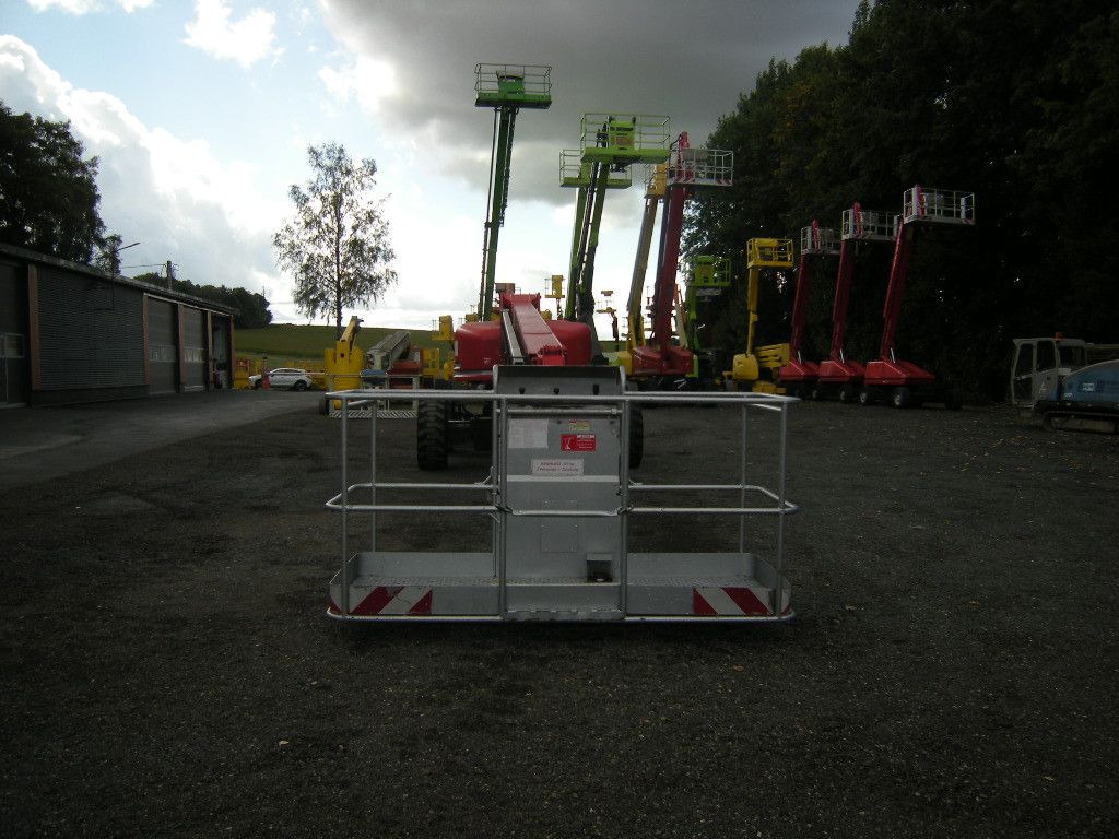 Genie Arbeitsbühne Genie S-85, AH 28 m - Camión con plataforma elevadora: foto 4 Genie Arbeitsbühne Genie S-85, AH 28 m - Camión con plataforma elevadora: foto 4